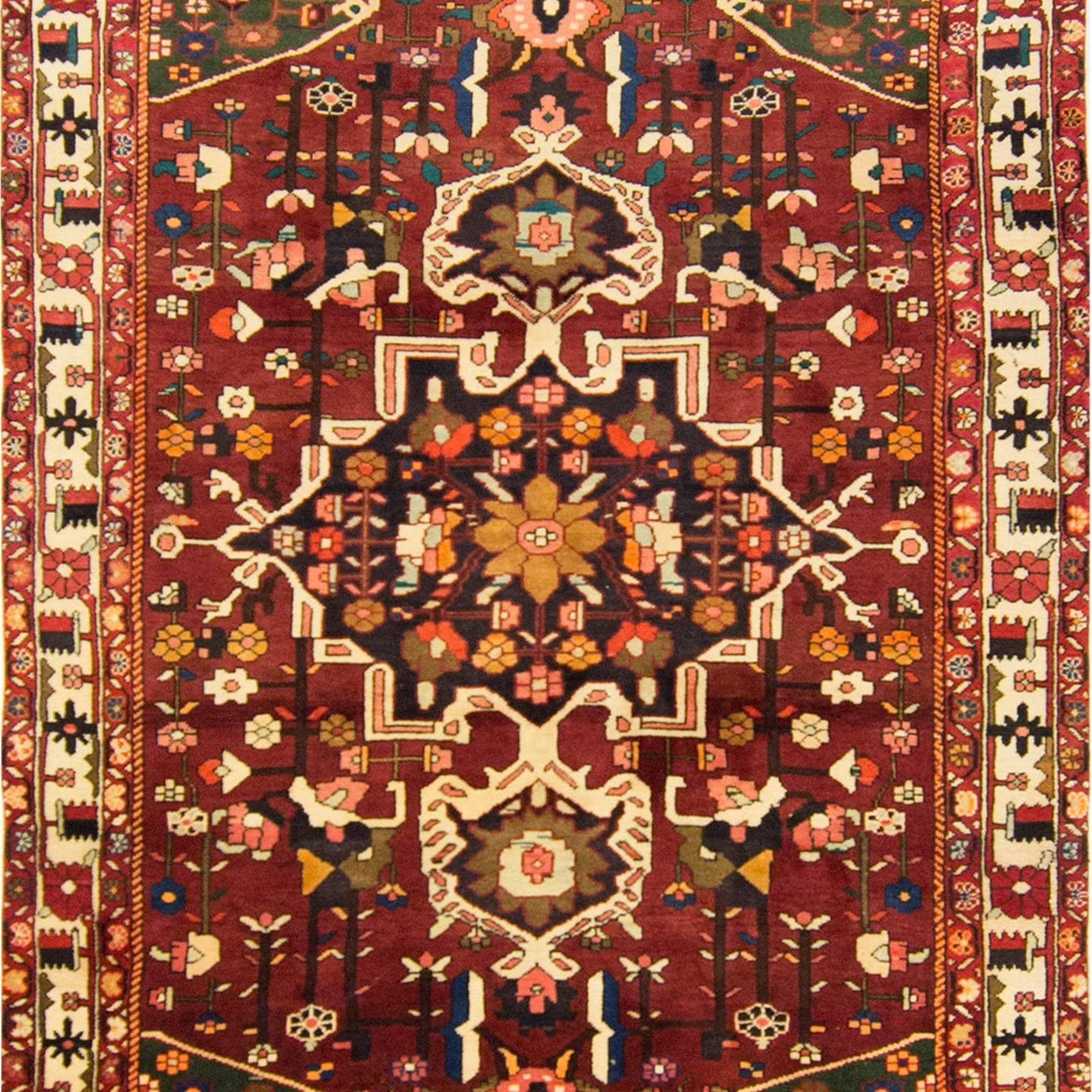Beautiful Hand-knotted Wool Persian Bakhtiari Rug 196cm x 321cm