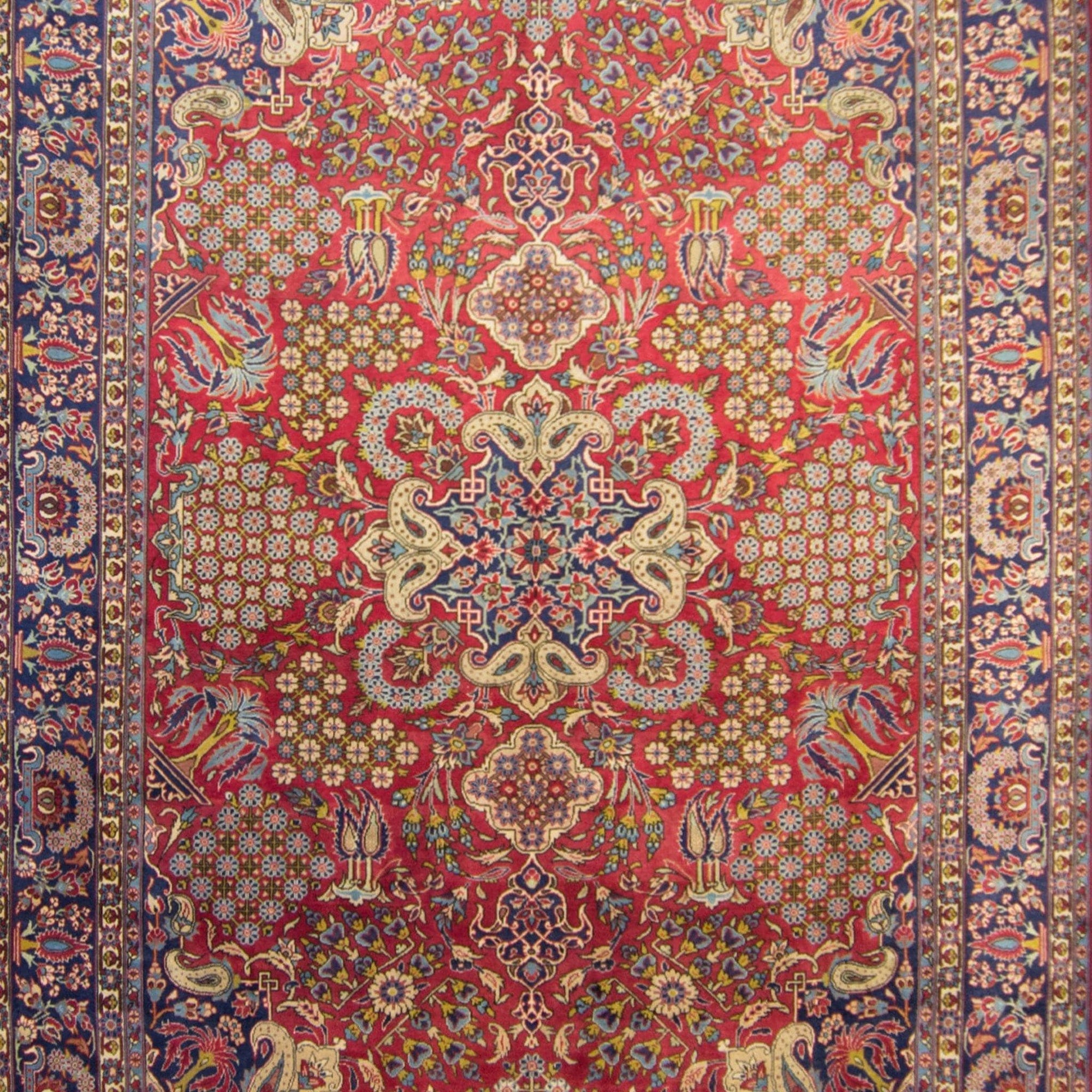 Fine Hand-knotted Mashad Persian Rug 285cm x 404cm