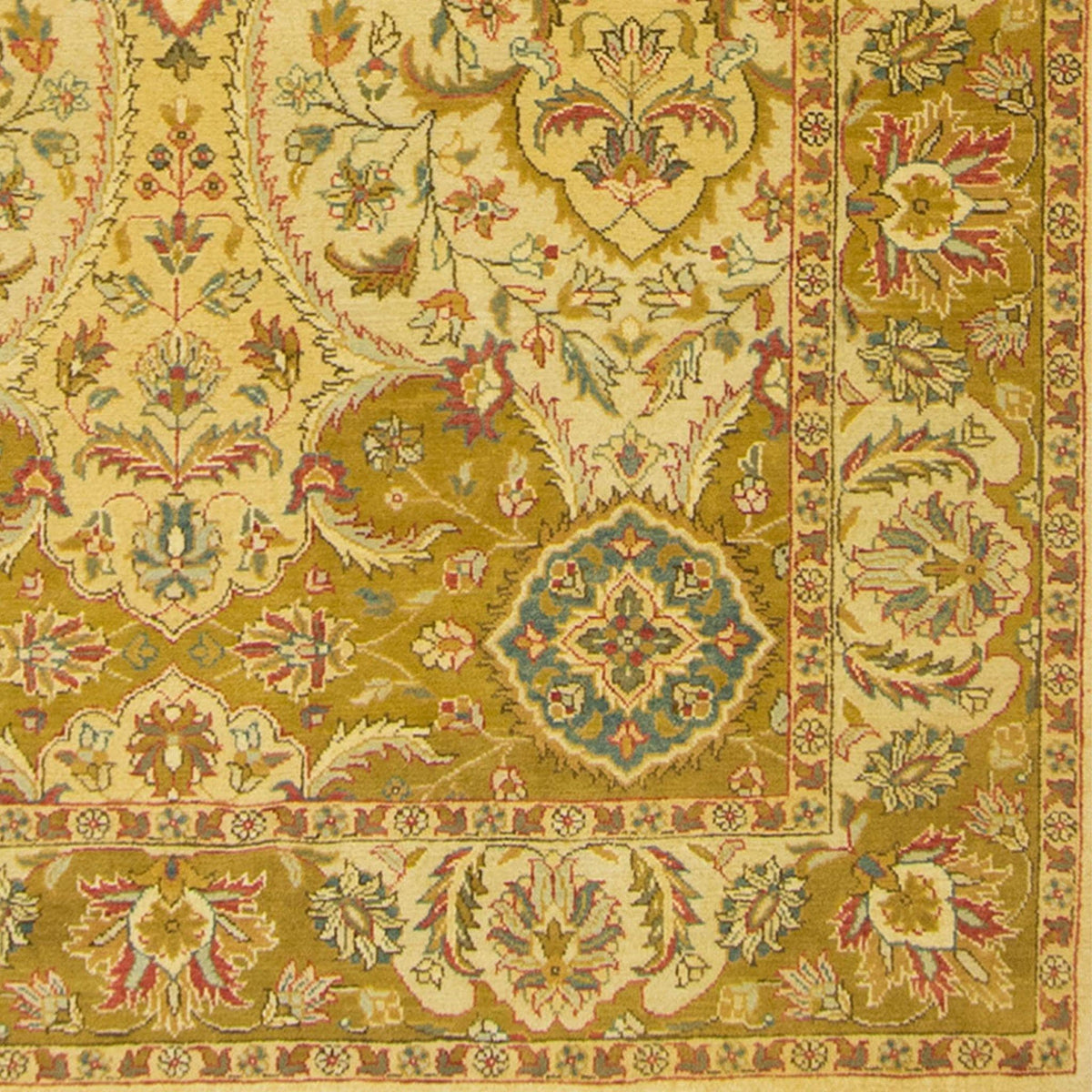 Hand-knotted Wool Traditional Rug 267cm x 366cm