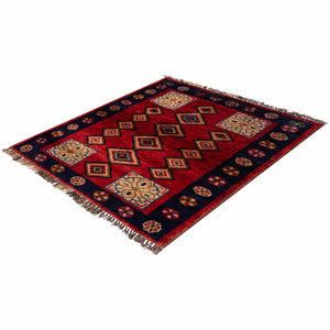 Hand-knotted 100% Wool Shiraz Persian Small Rug 120cm x 145cm