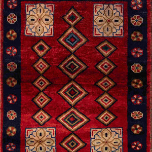 Hand-knotted 100% Wool Shiraz Persian Small Rug 120cm x 145cm