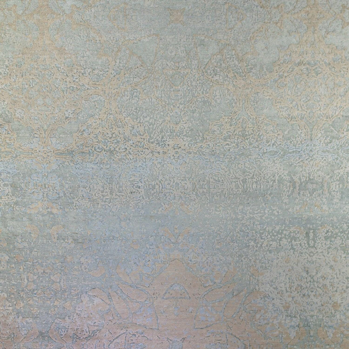Modern Wool &amp; Silk Handmade Rug 235cm x 303cm