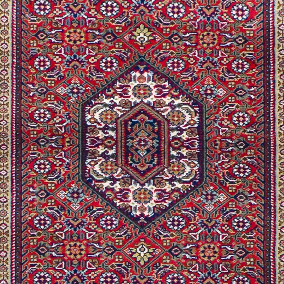 Fine Handmade Wool &amp; Silk Bijar Design Runner 82cm x 302cm