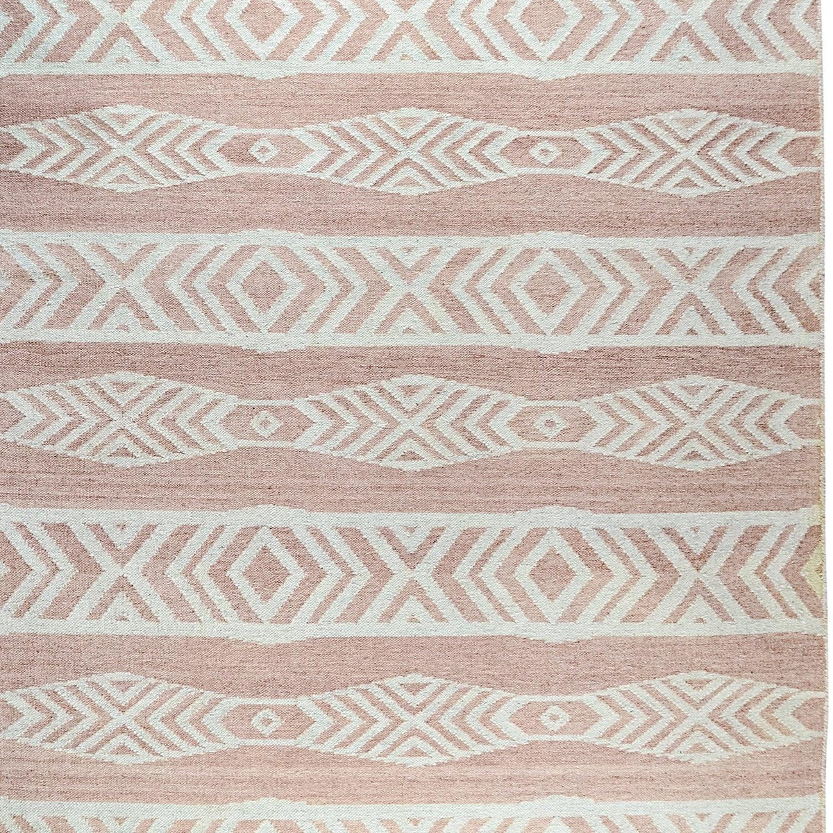 Eco - Friendly Indoor + Outdoor Pink Rug 152cm x 246cm