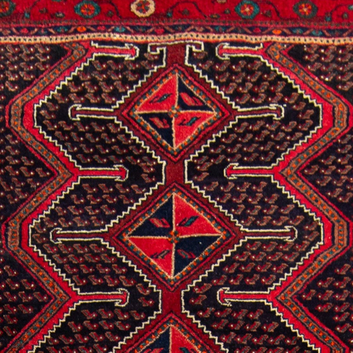 Fine Hand-knotted Tribal Kolyai Persian Rug 160cm x 272cm