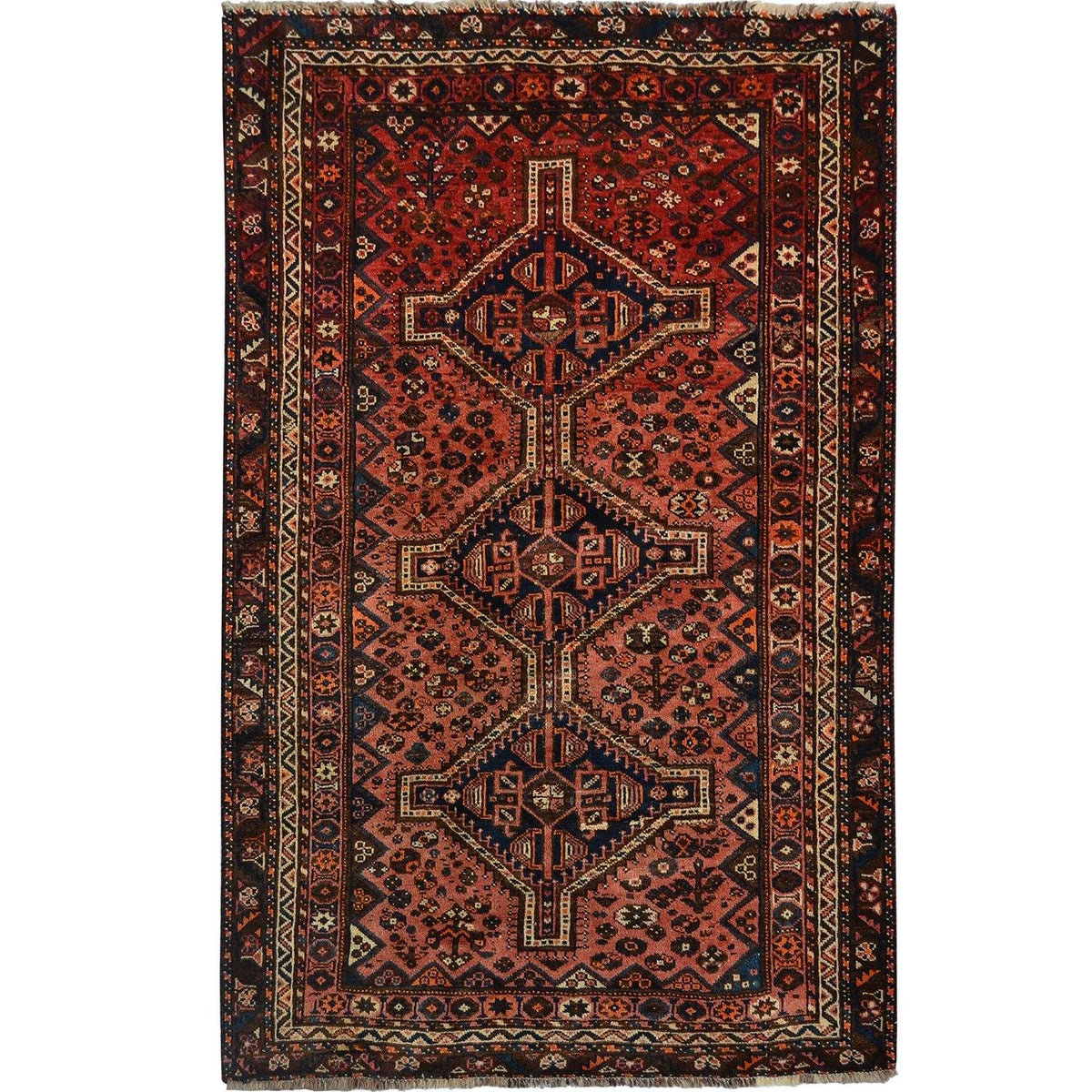 Fine Hand-knotted Persian Shiraz Rug 154cm x 241cm