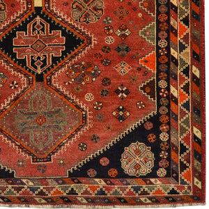 Fine Hand-knotted Persian Shiraz Wool Rug 165cm x 260cm