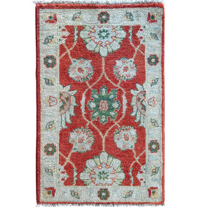 Traditional Handmade Woolen Rug Small 61cm x 88cm