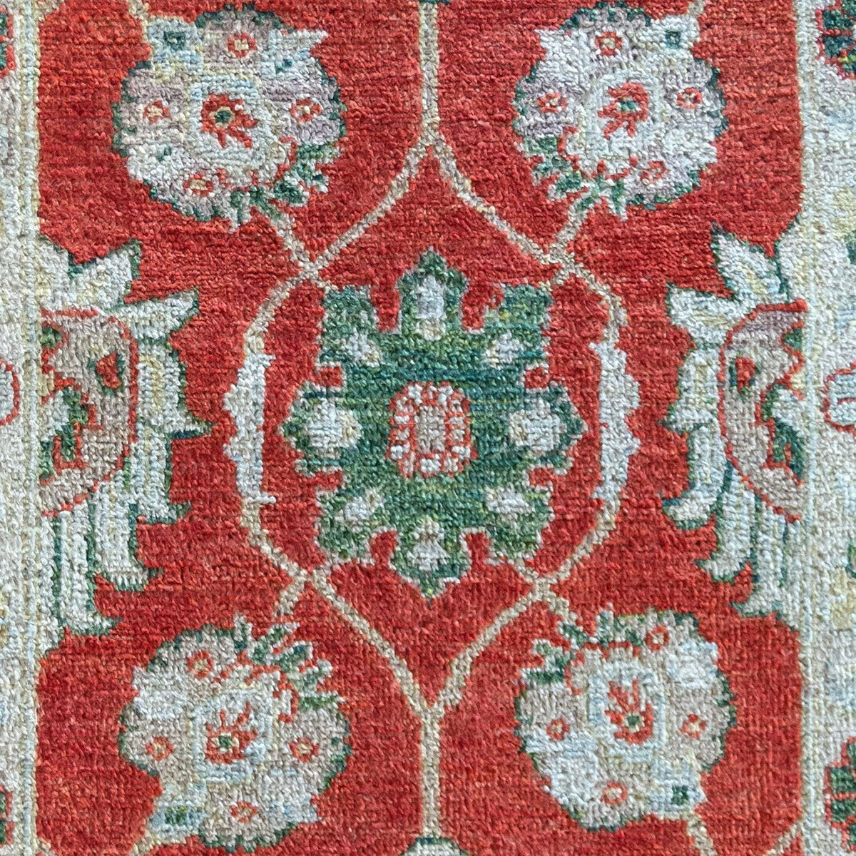 Traditional Handmade Woolen Rug Small 61cm x 88cm