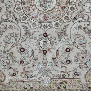 Super Find Hand-knotted Wool & Silk Tabriz Rug 246cm x 308cm