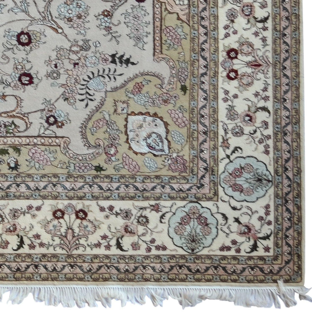 Super Find Hand-knotted Wool &amp; Silk Tabriz Rug 246cm x 308cm