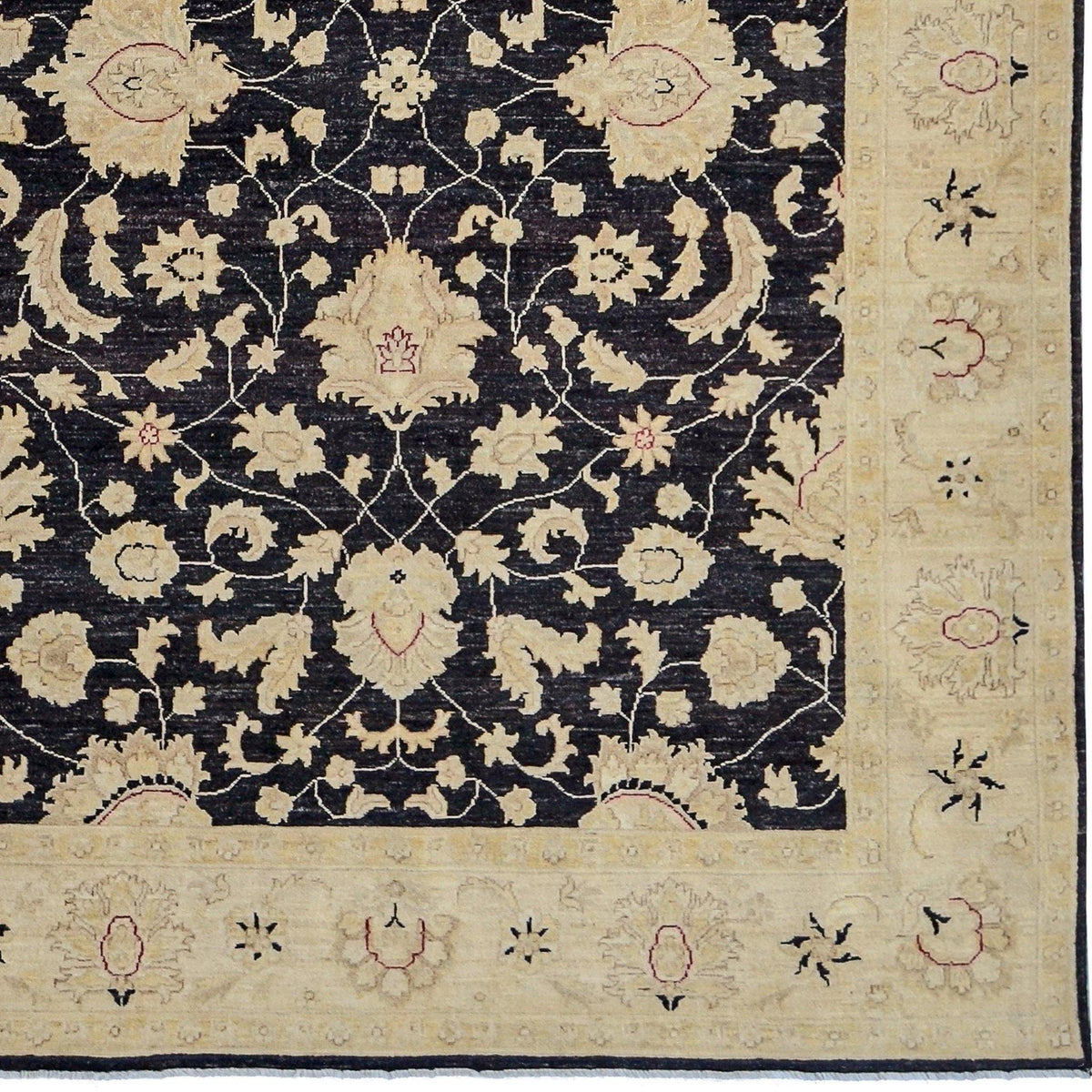 Fine Hand-knotted Wool Vintage Design Rug 198cm x 297cm