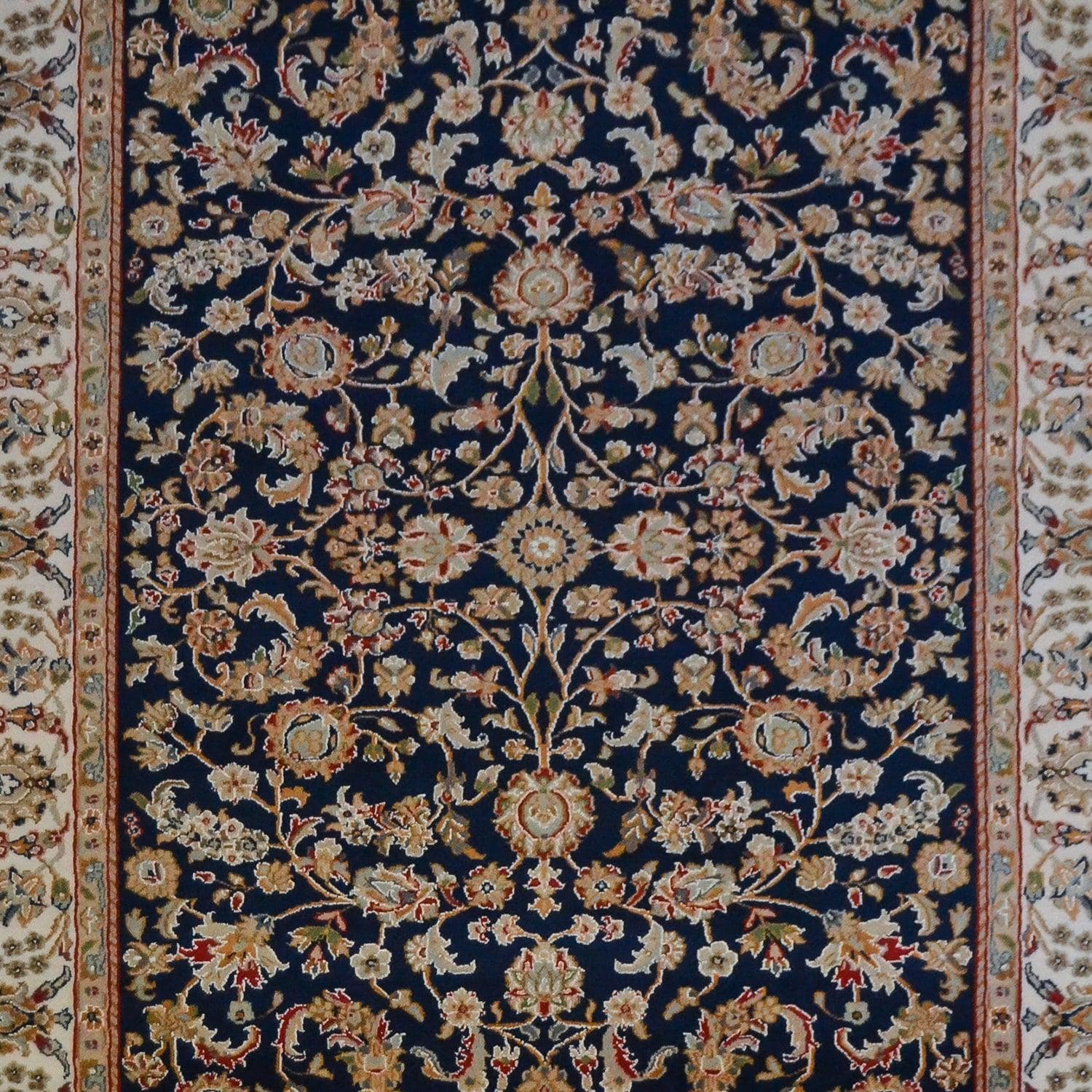 Fine Hand-knotted Wool & Silk Traditional Nain Rug 202cm x 300cm