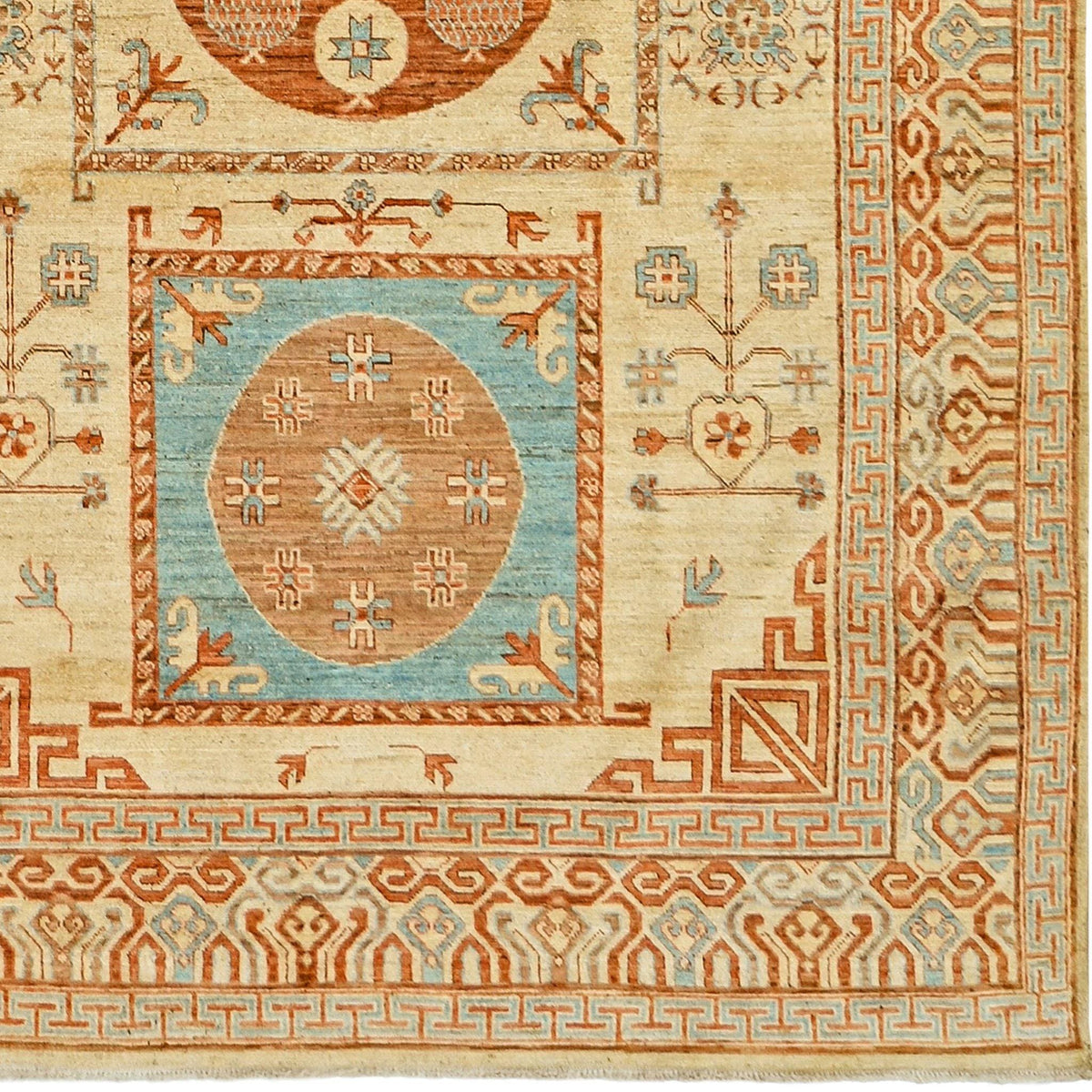 Fine Hand-knotted Wool Rug 200cm x 308cm
