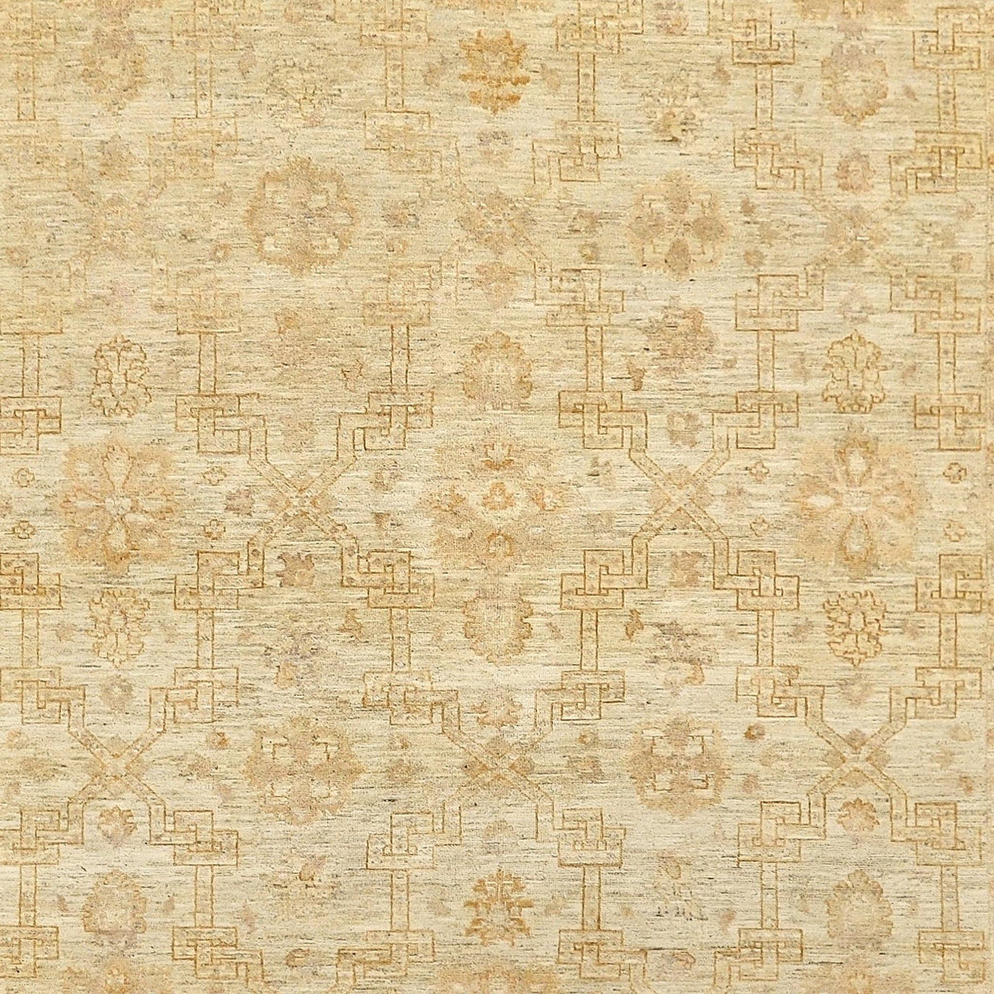 Fine Hand-knotted Vintage Wool Rug 248cm x 306cm