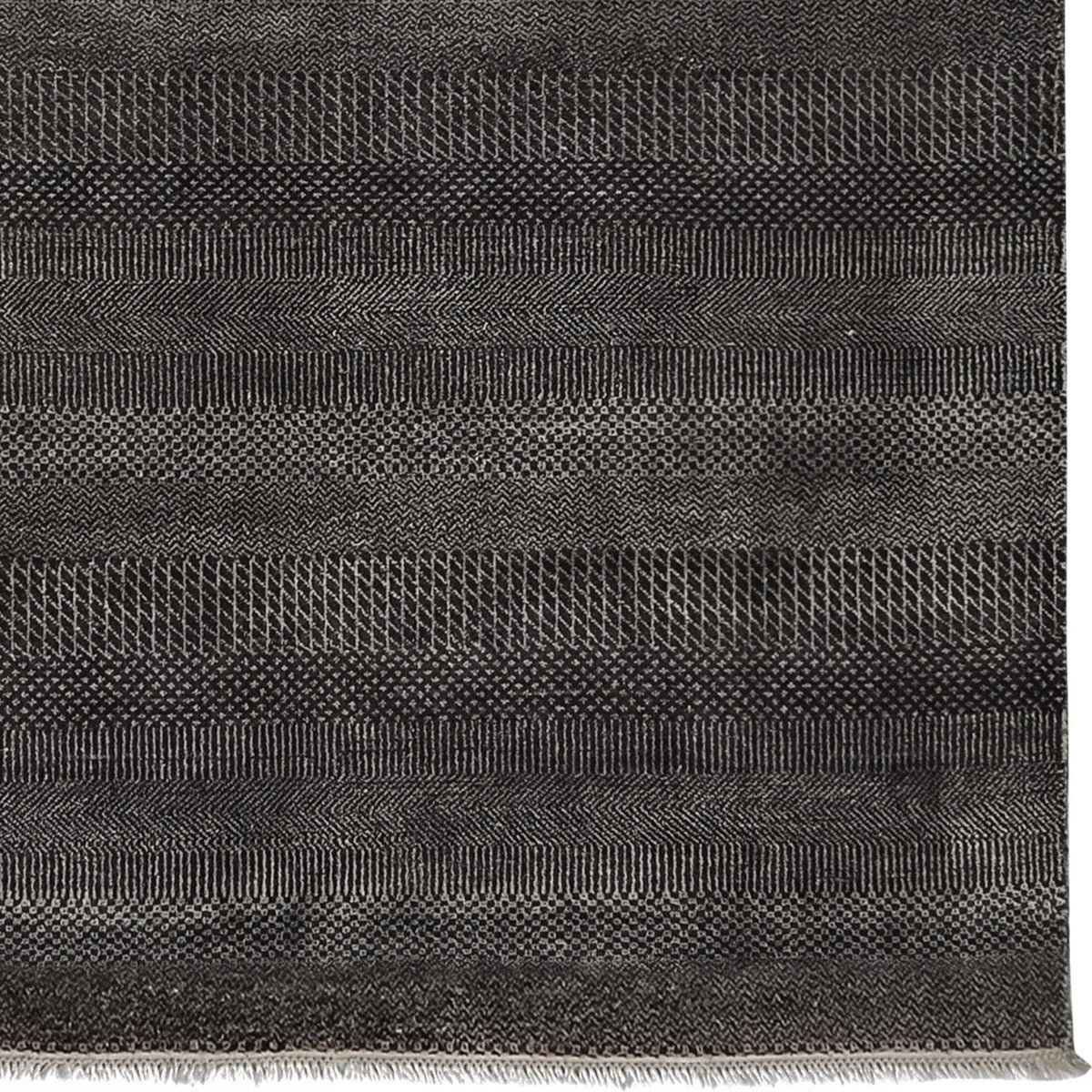 Contemporary Hand-knotted Wool Rug 156cm x 220cm