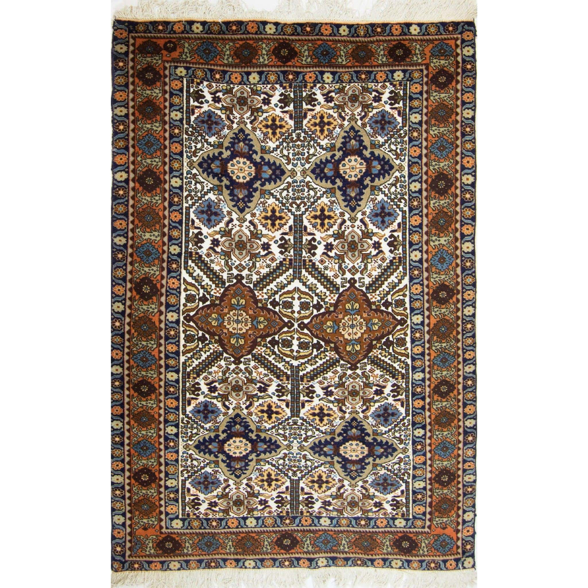 Super Fine Wool and Silk Hand-knotted Persian Ardabil Rug 133cm x 197cm